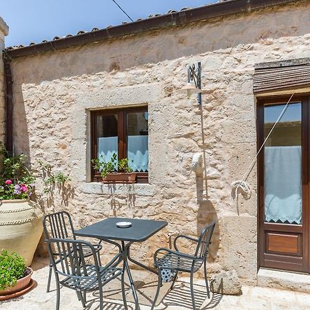 La Muraglia Residenza Turistica Rurale 산타크로체카메리나 외부 사진