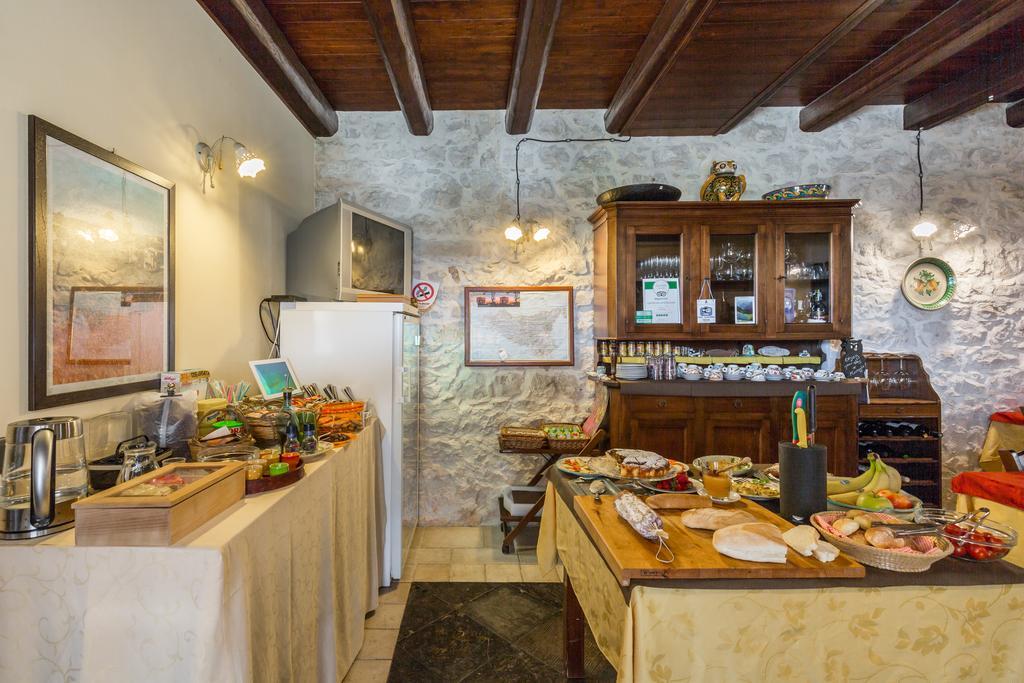 La Muraglia Residenza Turistica Rurale 산타크로체카메리나 외부 사진