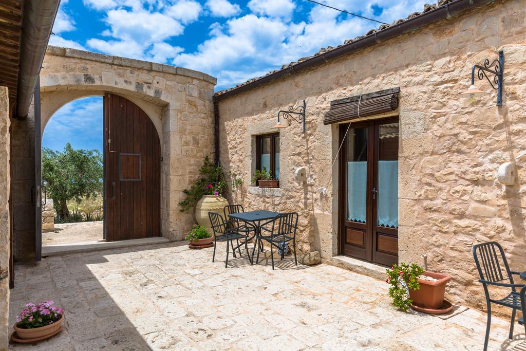 La Muraglia Residenza Turistica Rurale 산타크로체카메리나 외부 사진