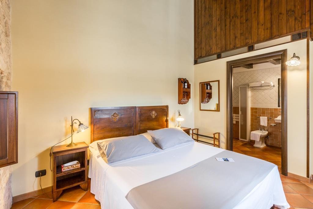 La Muraglia Residenza Turistica Rurale 산타크로체카메리나 외부 사진